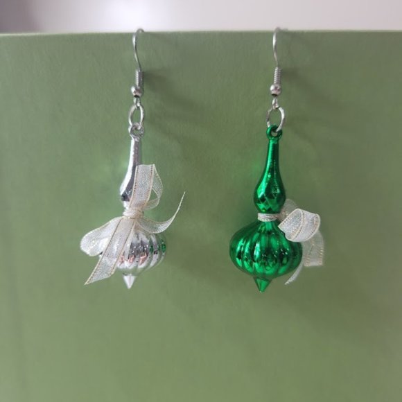Hand Crafted Jewelry - Handmade Christmas Ornament Earrings Green and Silver